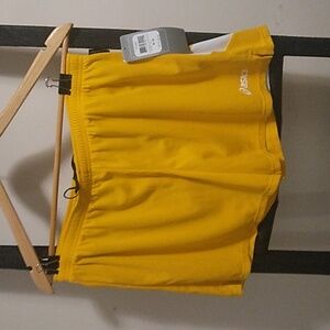 Women’s Asics Break Through Running Shorts NWT